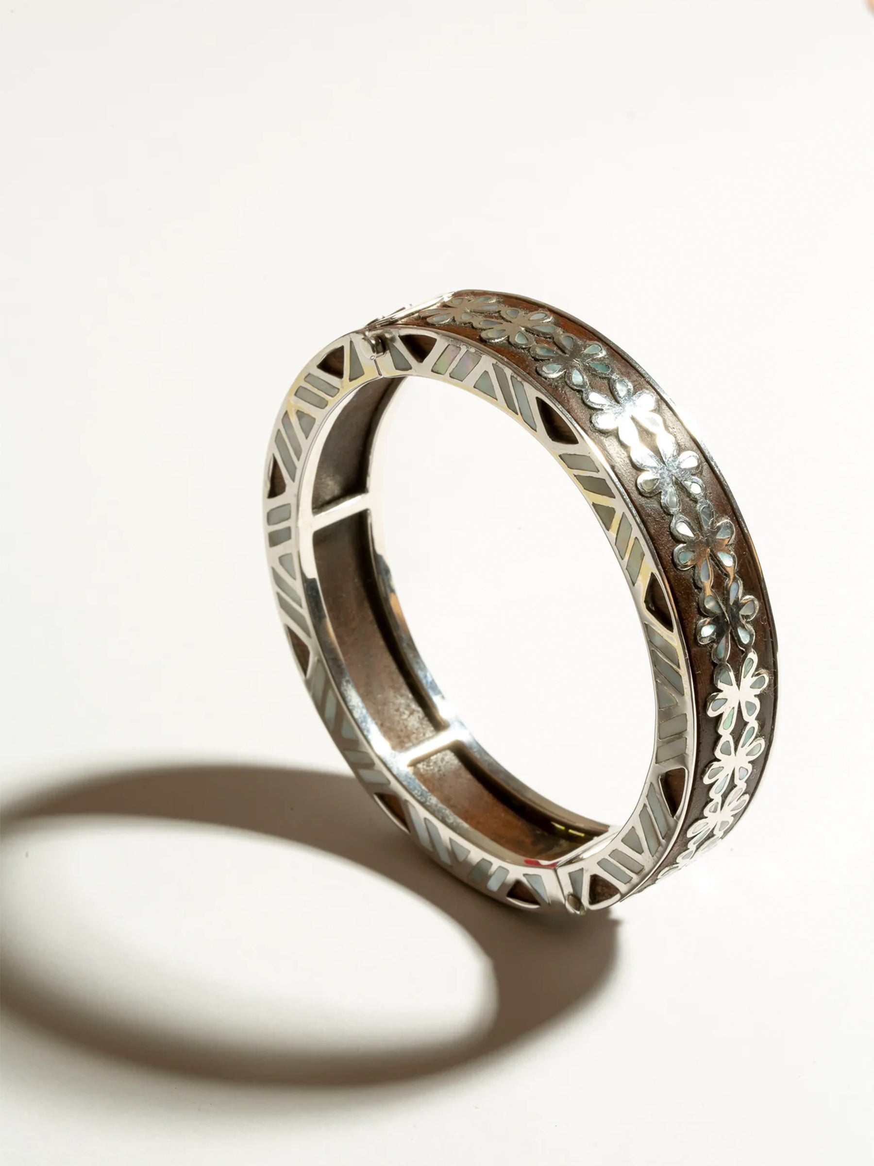 Mother of Pearl Arabesque Zanobia bracelet