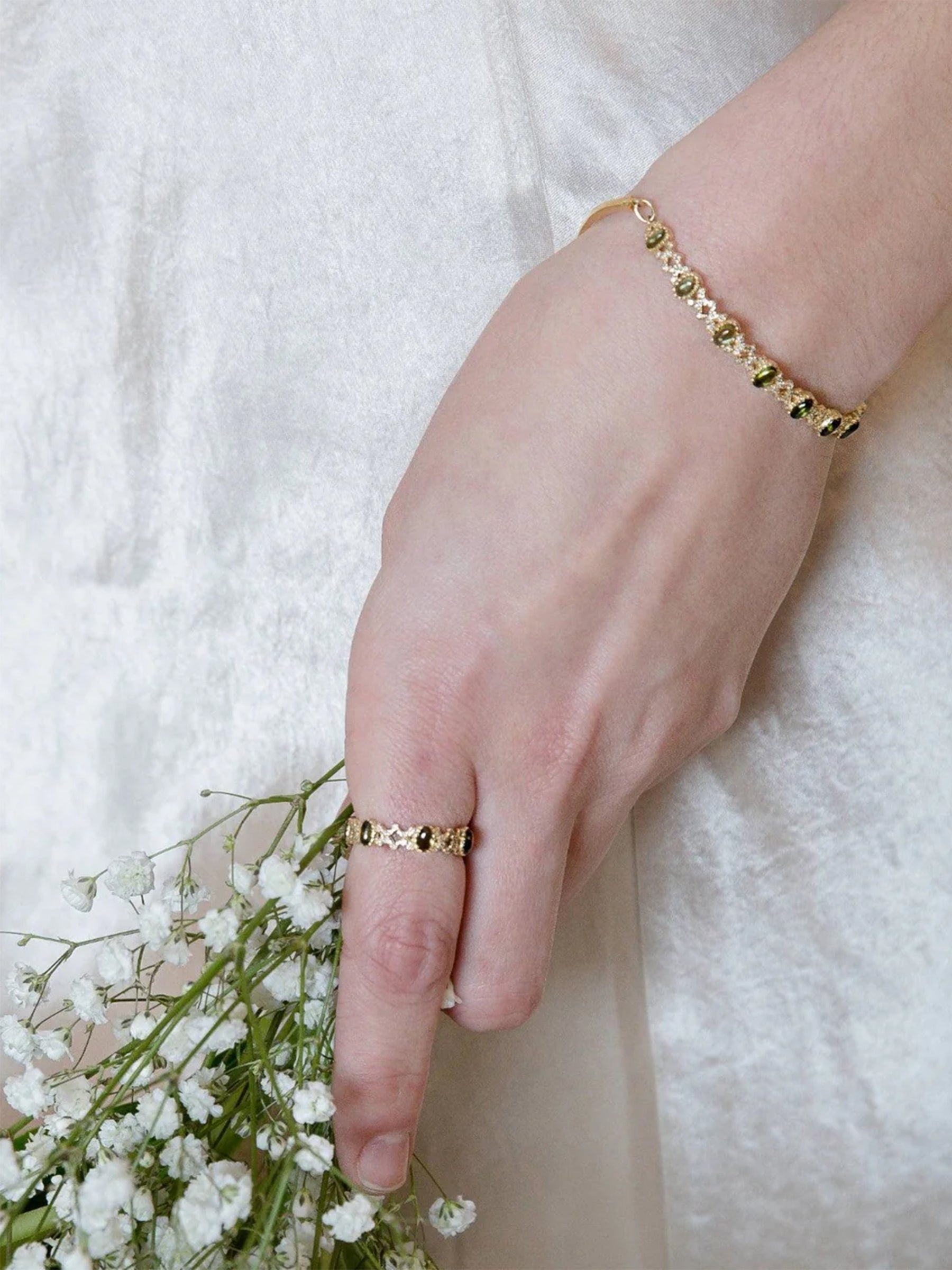 Freestyle Green Tourmaline Oval And Diamonds Rhombus Ring