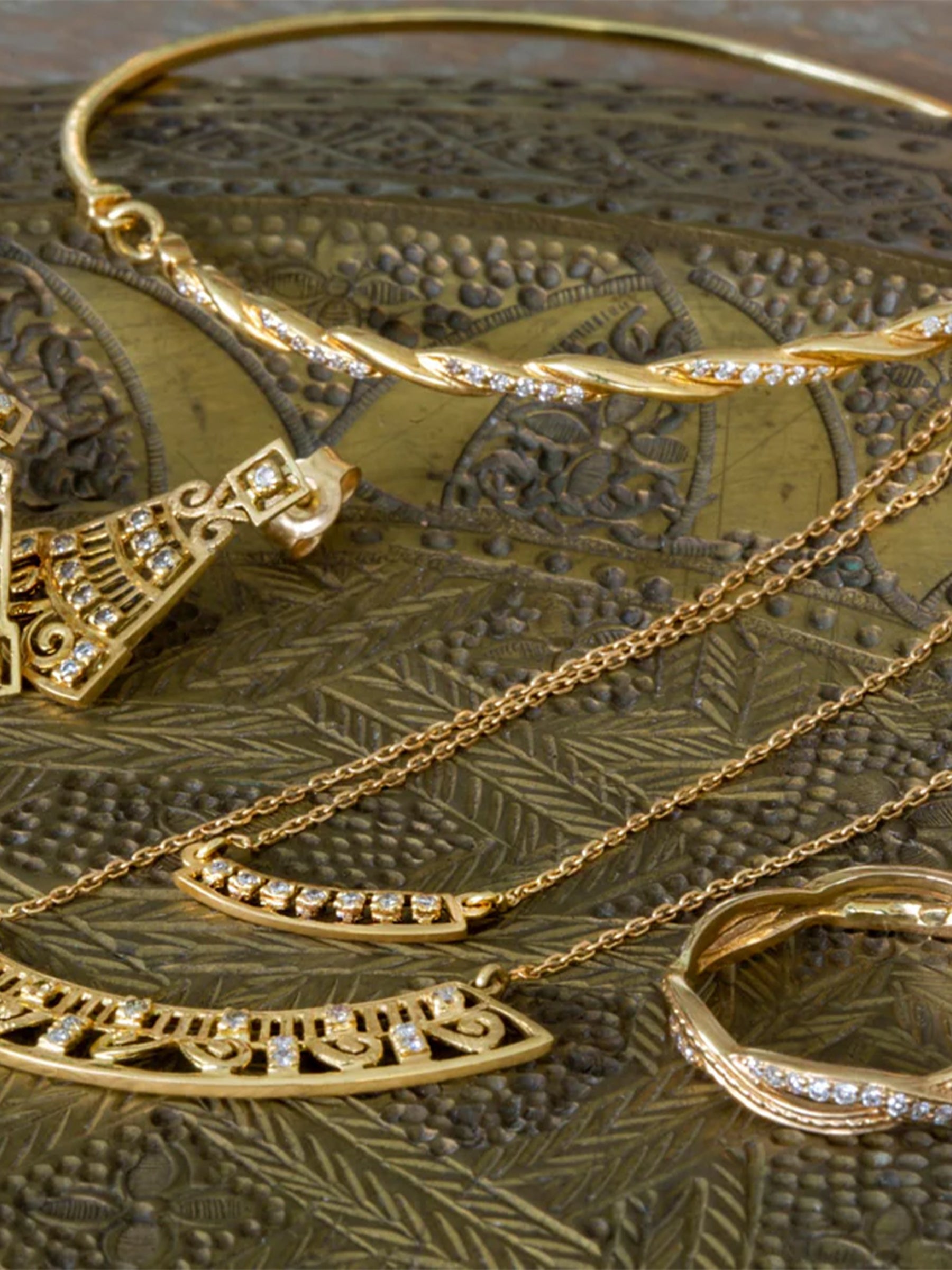 Levant Braided Bracelet with Diamonds