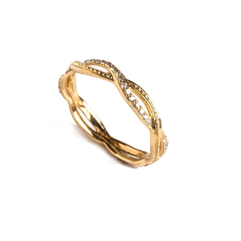 Levant Twisted Ring with Diamonds