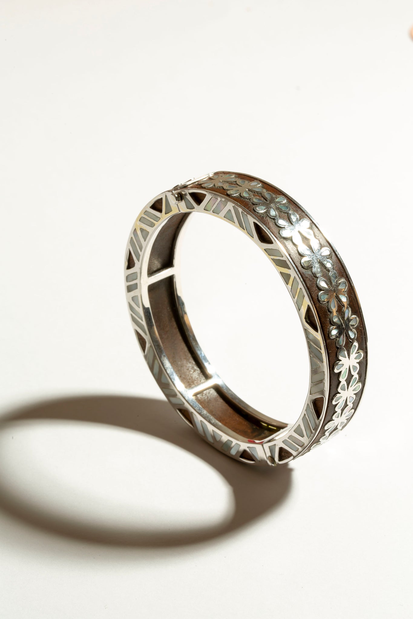 Mother of Pearl Arabesque Zanobia bracelet