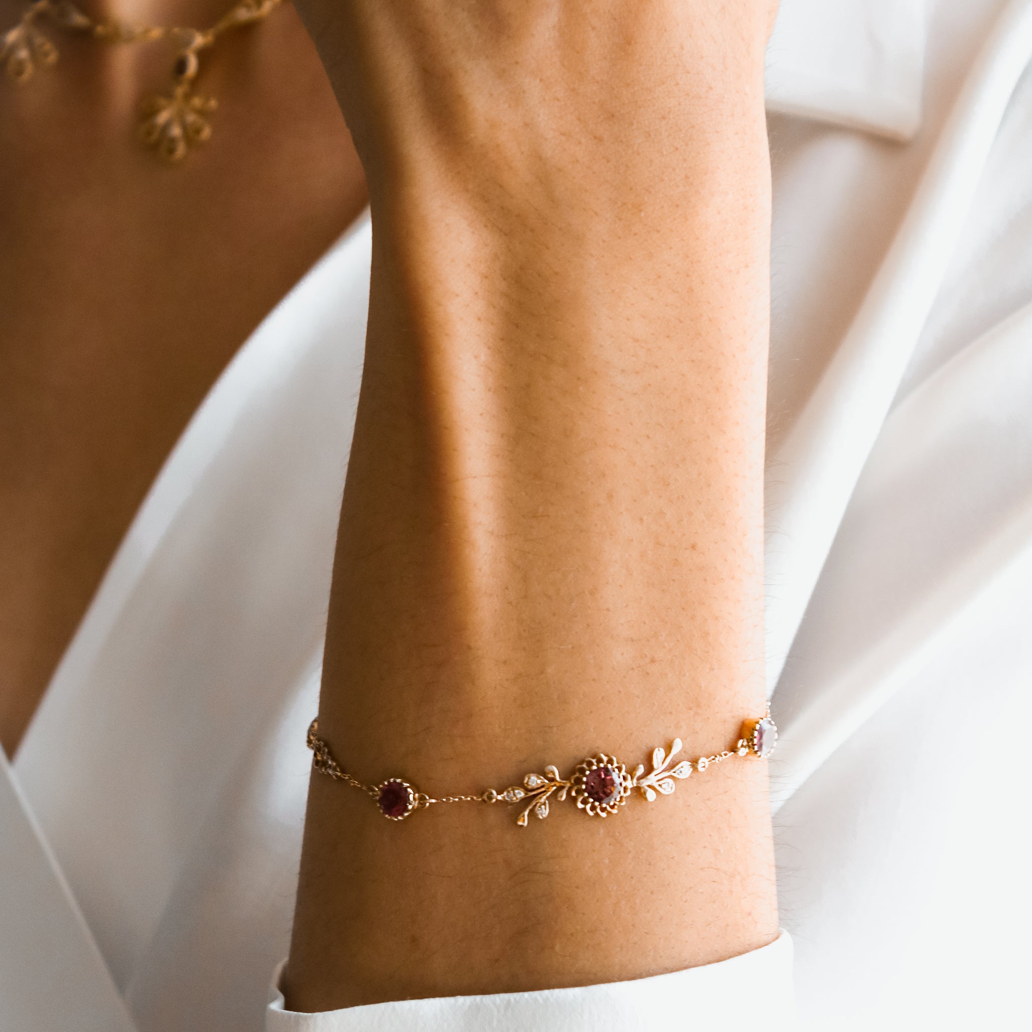 Aghabani Lily Veins Bracelet