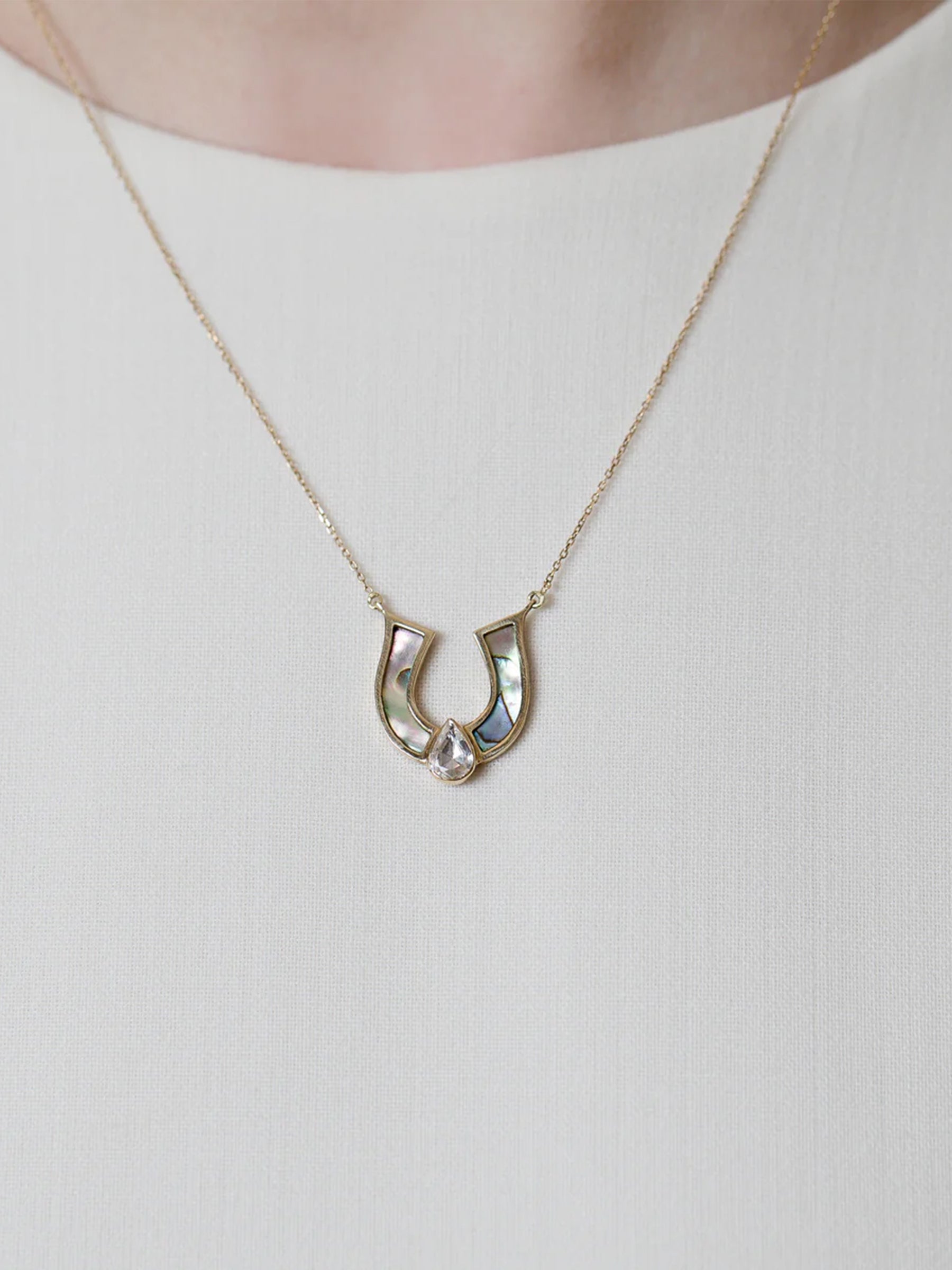 Horseshoe Green Mother Of Pearl Necklace