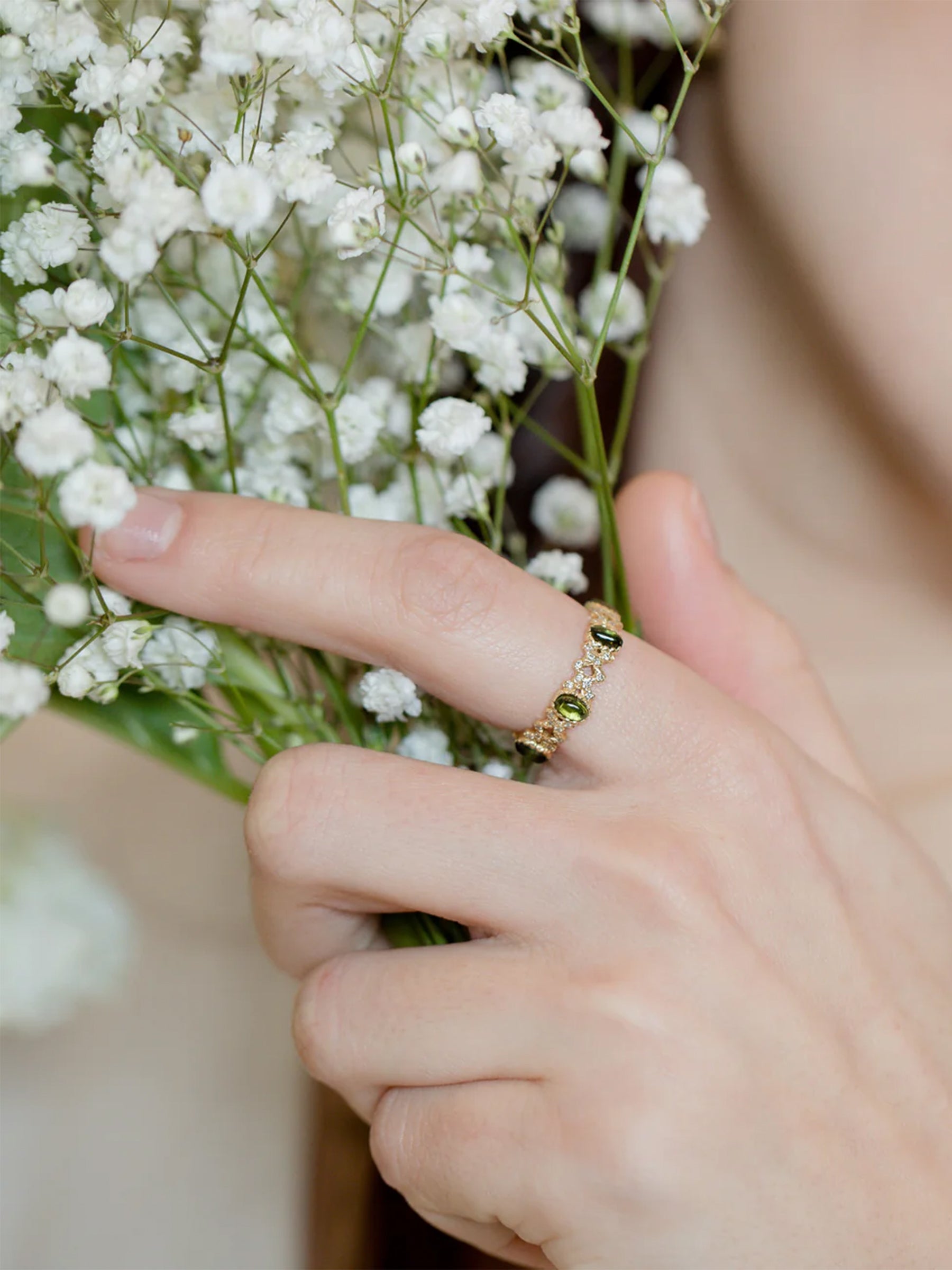 Freestyle Green Tourmaline Oval And Diamonds Rhombus Ring