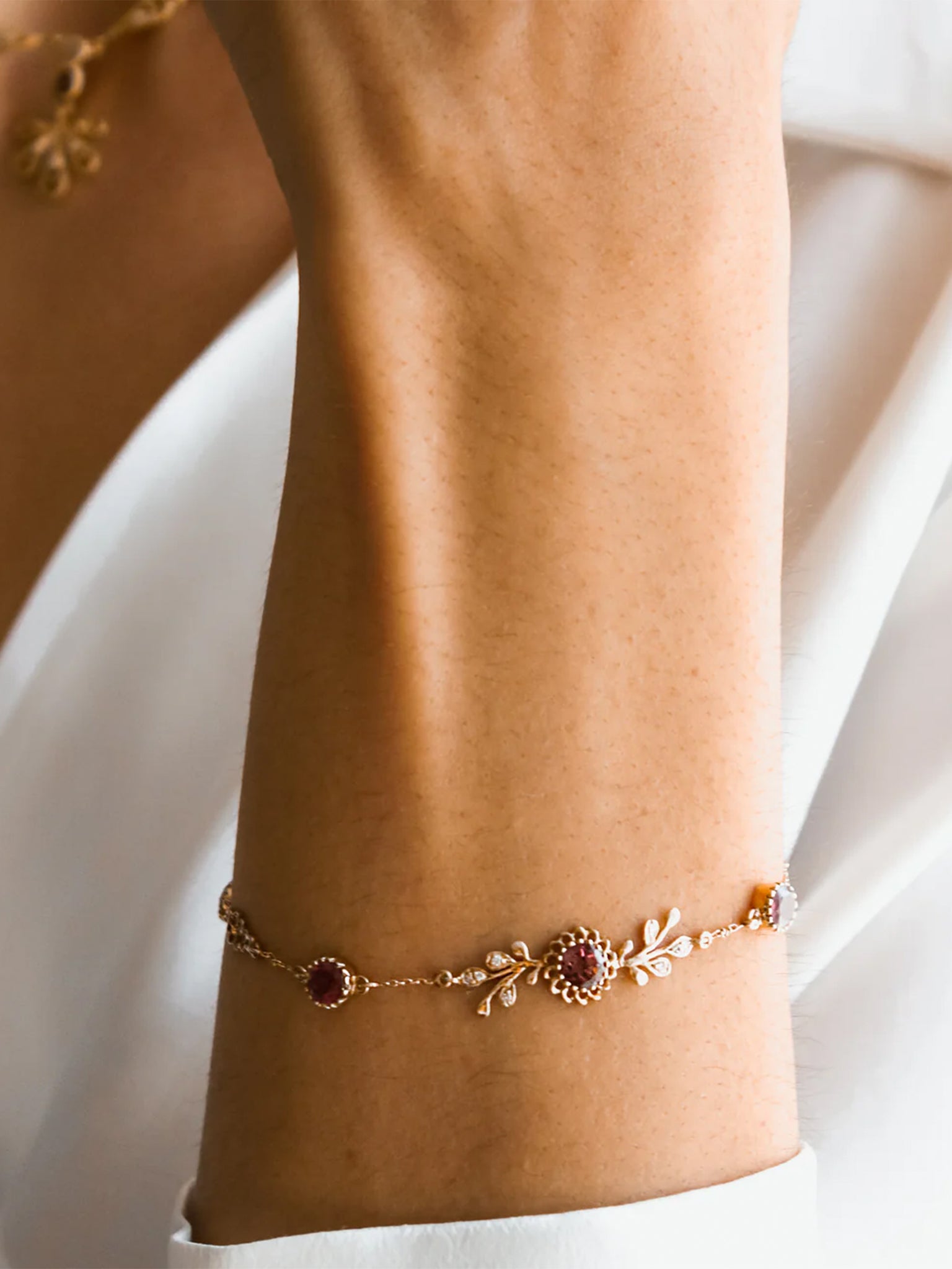 Aghabani Lily Veins Bracelet
