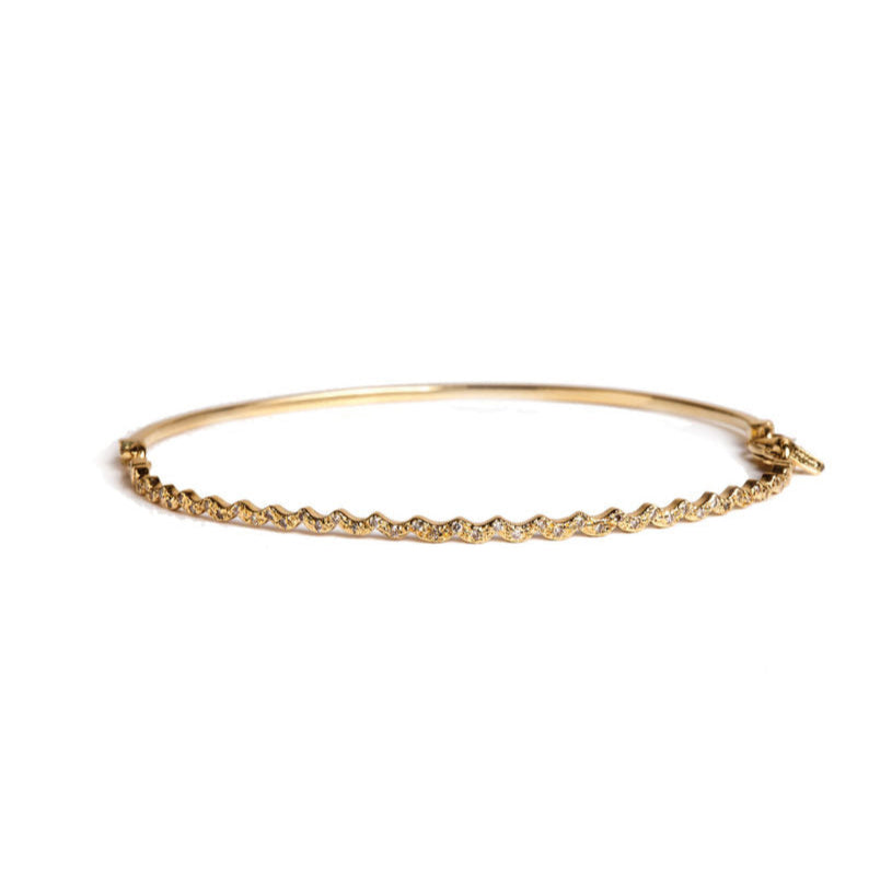 Levant Zig-Zag Bracelet with Diamonds