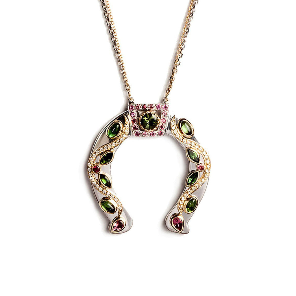 Horseshoe Royal Necklace