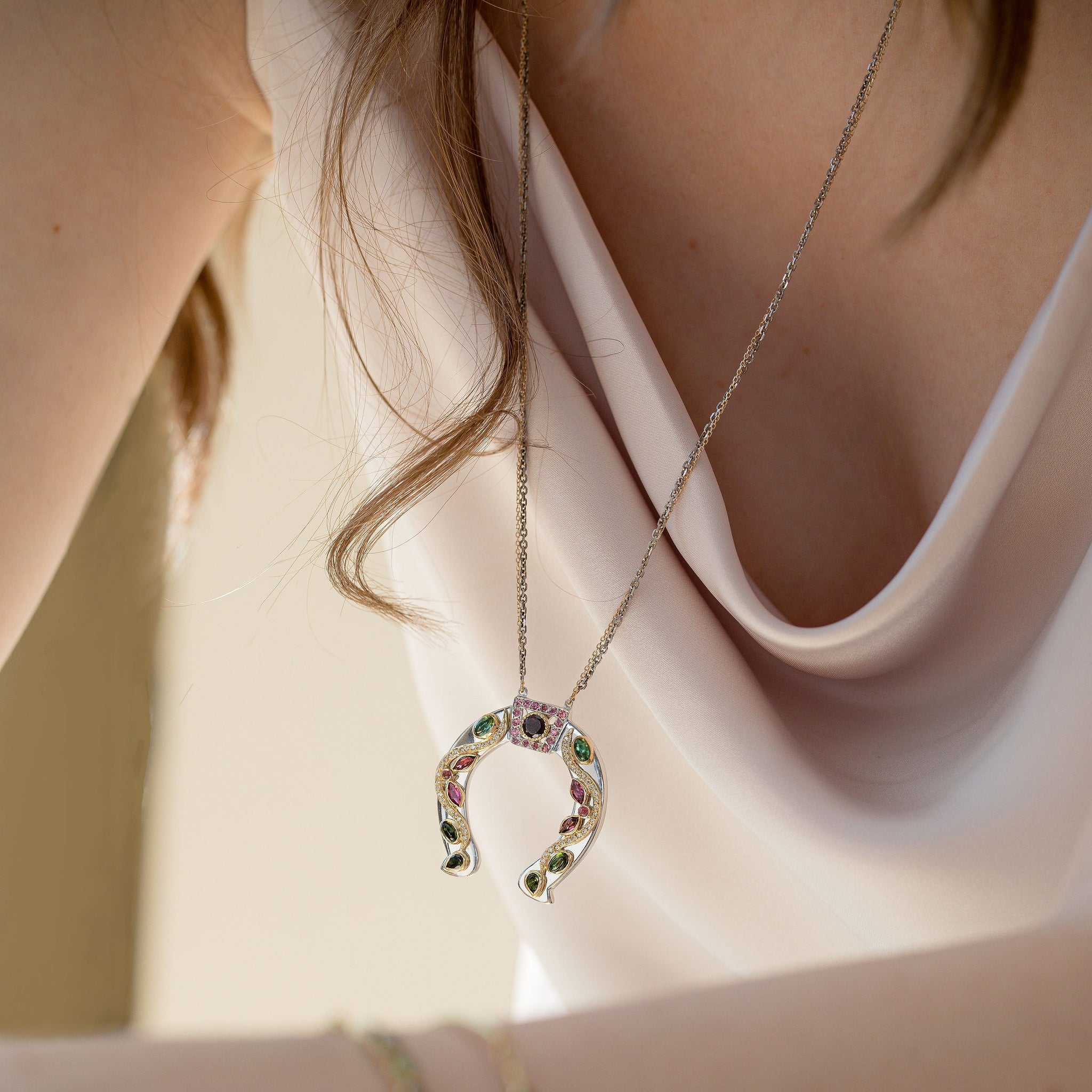 Horseshoe Royal Necklace